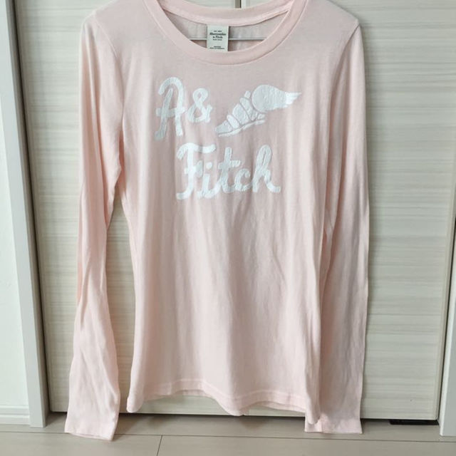 Abercrombie&Fitch(アバクロンビーアンドフィッチ)のアバクロ レディース Tシャツ 長袖 レディースのトップス(その他)の商品写真