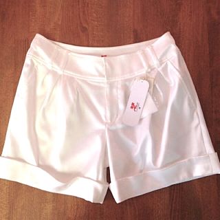 クレージュ(Courreges)の未使用 クレージュ21 ショートパンツ 36(ショートパンツ)