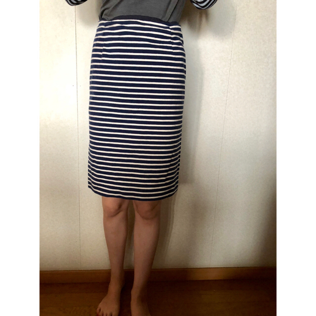 WORLD BASIC(ワールドベーシック)のペンタイルジャージタイトスカートネイビーボーダー柄 レディースのスカート(ひざ丈スカート)の商品写真