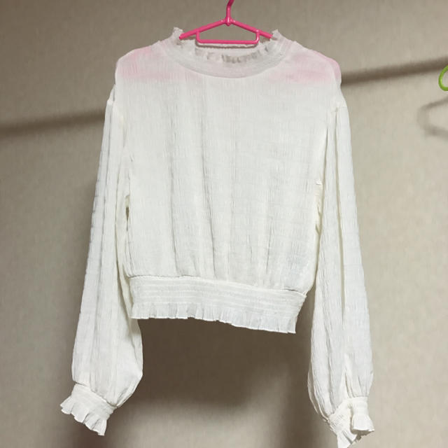 w closet(ダブルクローゼット)の白ブラウス レディースのトップス(シャツ/ブラウス(長袖/七分))の商品写真