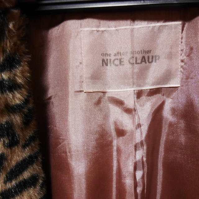 NICE CLAUP(ナイスクラップ)のナイスクラップ ファーコート レディースのジャケット/アウター(毛皮/ファーコート)の商品写真