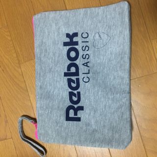 リーボック(Reebok)のReebok(クラッチバッグ)