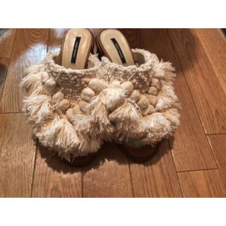 ザラ(ZARA)のZARA ボンボンサボ(サンダル)