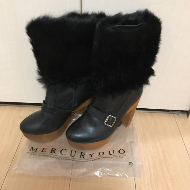 MERCURYDUO(マーキュリーデュオ)のMERCURYDUO ショートブーツ レディースの靴/シューズ(ブーツ)の商品写真