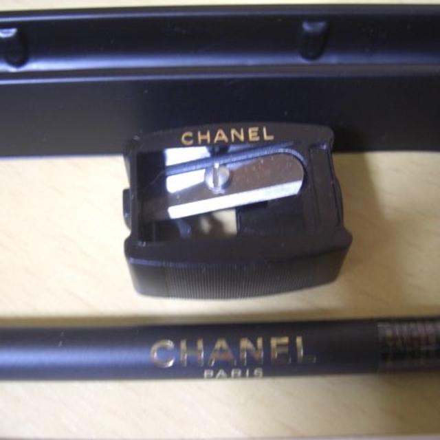 CHANEL(シャネル)のラブ様 専用🌼CHANEL🌼ペンシルルージュ 未使用 コスメ/美容のベースメイク/化粧品(リップライナー)の商品写真