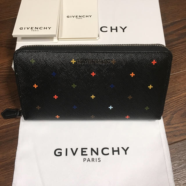 【爆売りセール開催中!】 GIVENCHY - 新品 パンドラ ラウンドファスナー 財布 givenchy 財布 【爆売りセール開催中!】 GIVENCHY - 新品 パンドラ ラウンドファスナー 財布 givenchy 財布