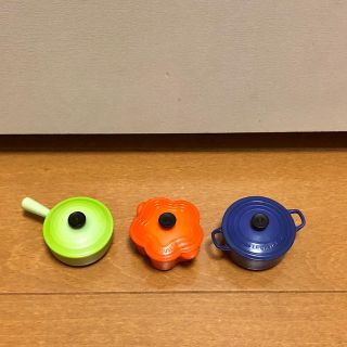 ルクルーゼ(LE CREUSET)の【レア】ル・クルーゼ マグネット ３個セット(キッチン小物)