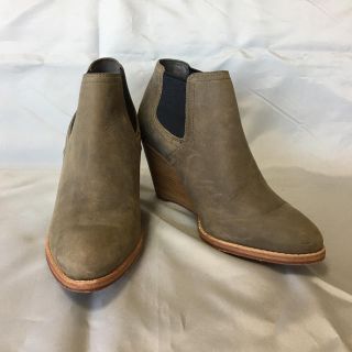 コールハーン(Cole Haan)の美品コールハーン スエード ショートブーツ6 1/2Bオフグレー(ブーツ)