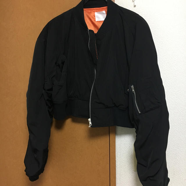 WEGO(ウィゴー)のMA-1 ショート丈 レディースのジャケット/アウター(ブルゾン)の商品写真