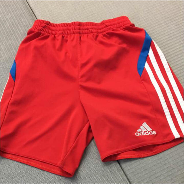 adidas(アディダス)のアディダス 短パン 120  ① キッズ/ベビー/マタニティのキッズ服女の子用(90cm~)(パンツ/スパッツ)の商品写真