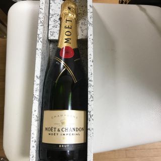 モエエシャンドン(MOËT & CHANDON)の最終お値下げ モエ・シャンドン ブリュット 750ml(シャンパン/スパークリングワイン)