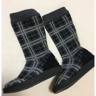 アグ(UGG)の【専用】UGG キッズ ニットブーツ 20センチ(ブーツ)