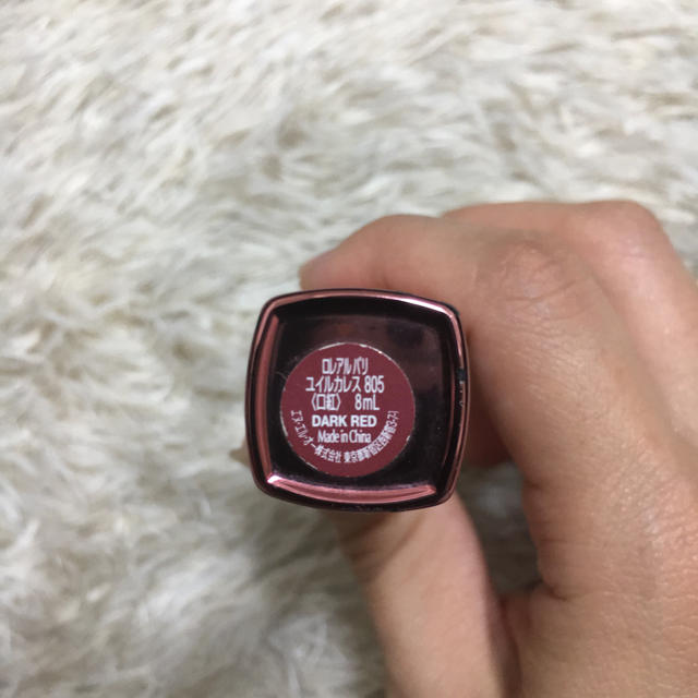 L'Oreal Paris(ロレアルパリ)のロレアル 口紅 ユイルカレス805 コスメ/美容のベースメイク/化粧品(リップグロス)の商品写真