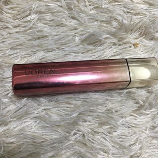 ロレアルパリ(L'Oreal Paris)のロレアル 口紅 ユイルカレス805(リップグロス)