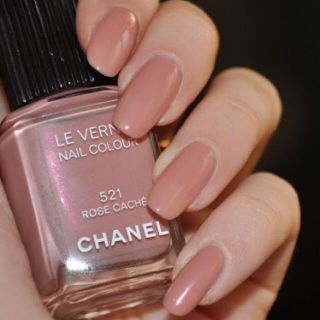 シャネル(CHANEL)の【人気色】シャネル ヴェルニ 521 ROSE CACHE(マニキュア)