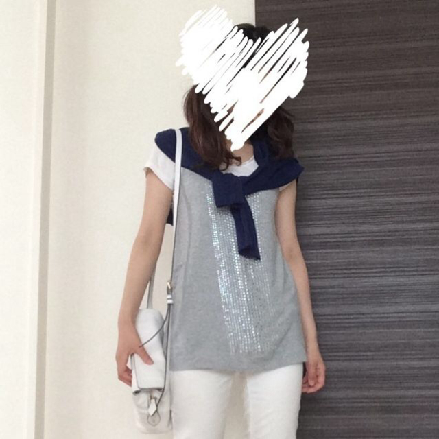 AZUL by moussy(アズールバイマウジー)のAZULキラキラタンクトップ レディースのトップス(タンクトップ)の商品写真