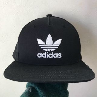 アディダス(adidas)のadidas original 黒キャップ(キャップ)