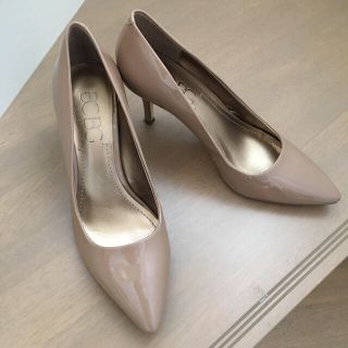 ダイアナ(DIANA)の最終値下げ‼️超美品 パンプス BCBG ピンクベージュ 24.5〜25.0(ハイヒール/パンプス)