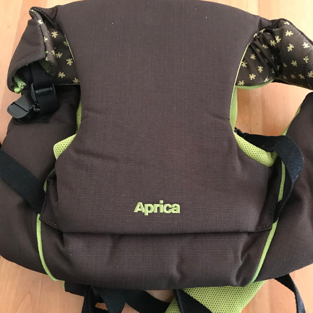 Aprica(アップリカ)のKana様専用 キッズ/ベビー/マタニティの外出/移動用品(抱っこひも/おんぶひも)の商品写真