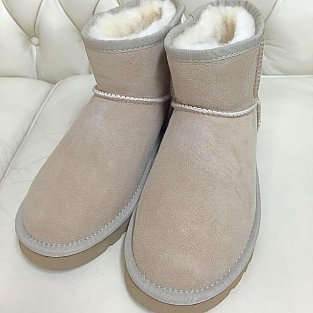 UGG アグ クラシックミニ サンド US7 24cmレディース