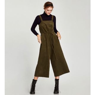 ザラ(ZARA)の今季 ZARAザラ オーバーサイズ コーデュロイ サロペット オールインワン(サロペット/オーバーオール)