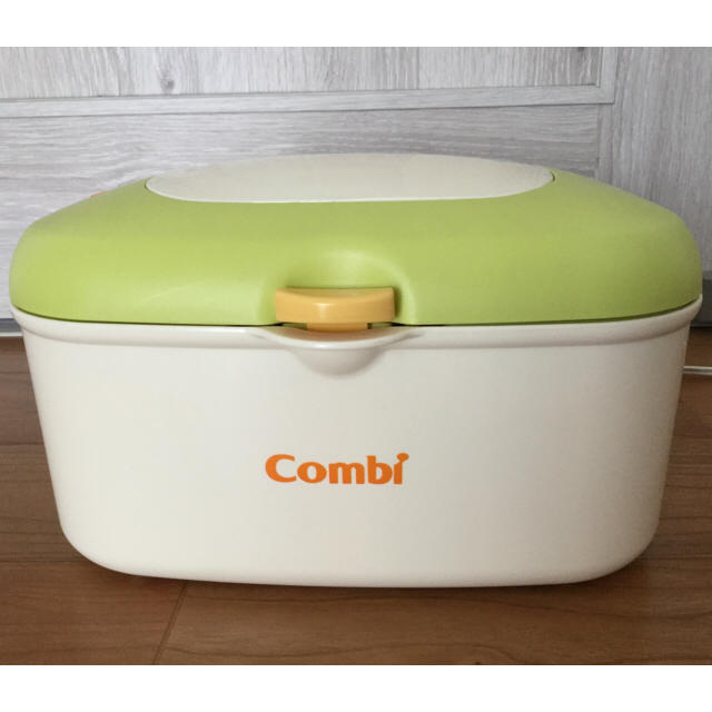 combi(コンビ)の☆コンビ☆おしりふきウォーマー キッズ/ベビー/マタニティのおむつ/トイレ用品(ベビーおしりふき)の商品写真