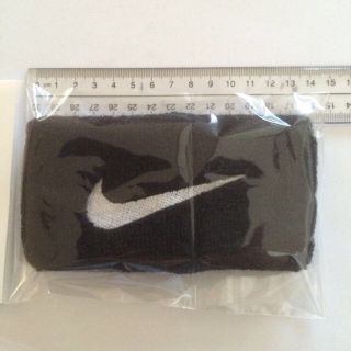 ナイキ(NIKE)の猛暑バーゲン‼︎レア ナイキリストバンド 特大(その他)