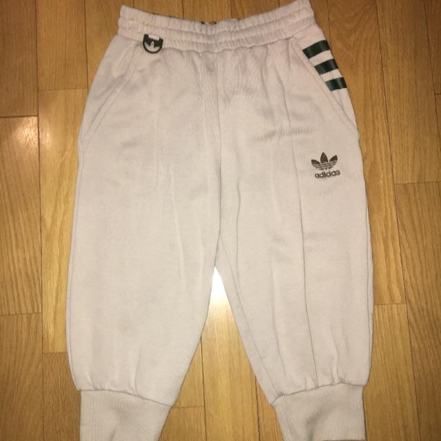 adidas(アディダス)の専用❗️adidas originalsカモフラスウェットパンツ メンズのパンツ(その他)の商品写真