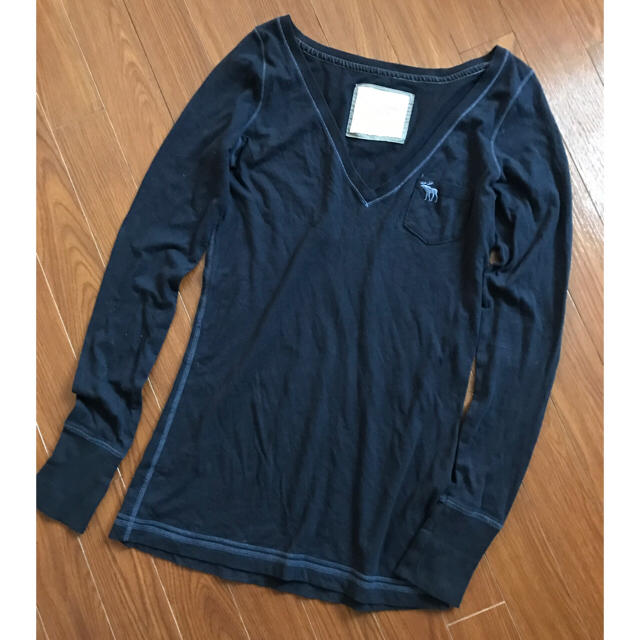 Abercrombie&Fitch(アバクロンビーアンドフィッチ)のAbercrombie&Fitch ロンT レディースのトップス(Tシャツ(長袖/七分))の商品写真