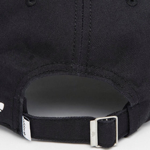 adidas(アディダス)の【D様専用】adidas（アディダス） オリジナルス キャップ　帽子 ブラック レディースの帽子(キャップ)の商品写真