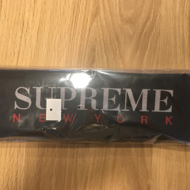 Supreme(シュプリーム)のsupreme Headband 黒 ヘッドバンド ノース シュプリーム  レディースのヘアアクセサリー(ヘアバンド)の商品写真