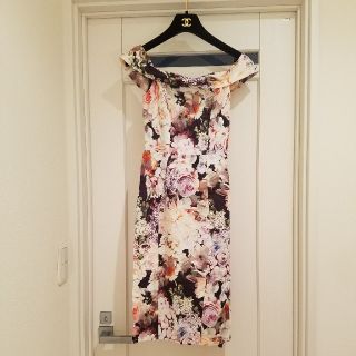 エイソス(asos)のasos♡花柄オフショルワンピース♡(ひざ丈ワンピース)