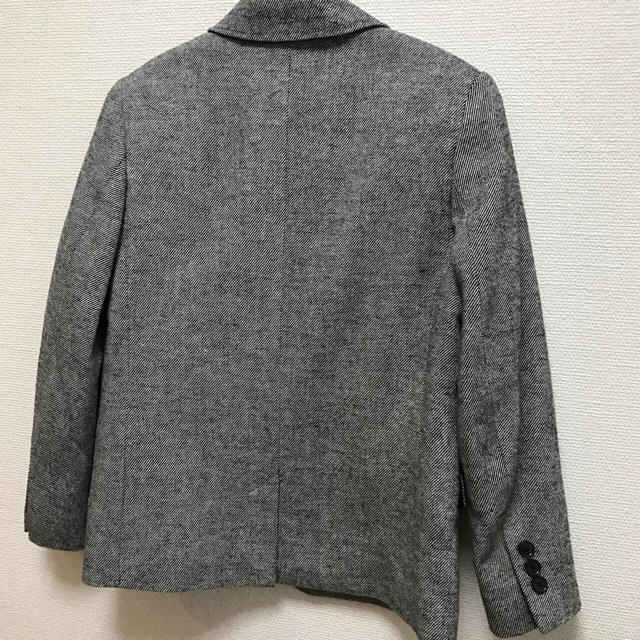 H&M(エイチアンドエム)のH&M フォーマル ジャケット キッズ 130 キッズ/ベビー/マタニティのキッズ服男の子用(90cm~)(ドレス/フォーマル)の商品写真