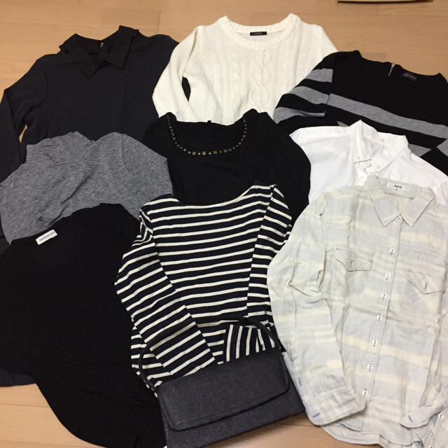 AZUL by moussy(アズールバイマウジー)の★レディース 洋服福袋★ サイズM 10月までの出品 レディースのトップス(シャツ/ブラウス(長袖/七分))の商品写真