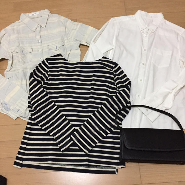 AZUL by moussy(アズールバイマウジー)の★レディース 洋服福袋★ サイズM 10月までの出品 レディースのトップス(シャツ/ブラウス(長袖/七分))の商品写真