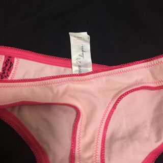 ヴィクトリアズシークレット(Victoria's Secret)の 💖F21ピンク(ショーツ)