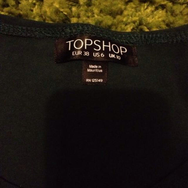 TOPSHOP(トップショップ)のTOPSHOP グリーンワンピ レディースのワンピース(ひざ丈ワンピース)の商品写真