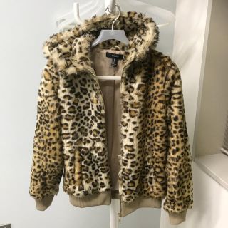 フォーエバートゥエンティーワン(FOREVER 21)の まぁたん様専用 Forever21 レオパードファーブルゾン(毛皮/ファーコート)