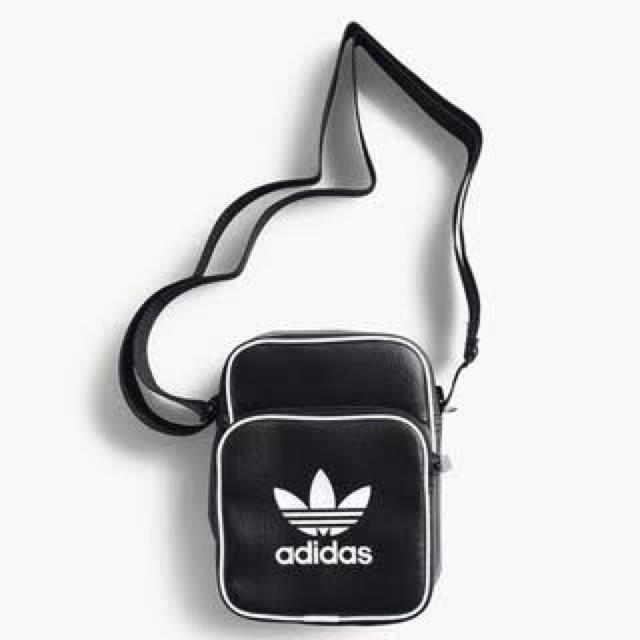 Adidas] ショルダーバッグ