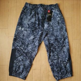 アンダーアーマー(UNDER ARMOUR)のSM★リフレクター仕様【 新品】アンダーアーマー3/4パンツ(ショートパンツ)