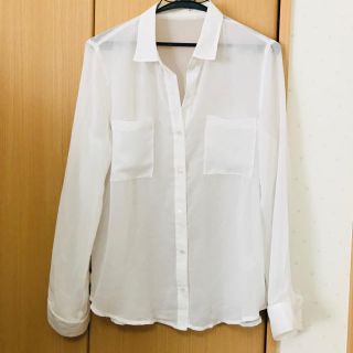 ユニクロ(UNIQLO)のUNIQLO 白シャツ(シャツ/ブラウス(長袖/七分))