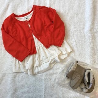 ベビーギャップ(babyGAP)のニットカーディガン2色&ペプラム長袖Tシャツ セット売り(カーディガン/ボレロ)