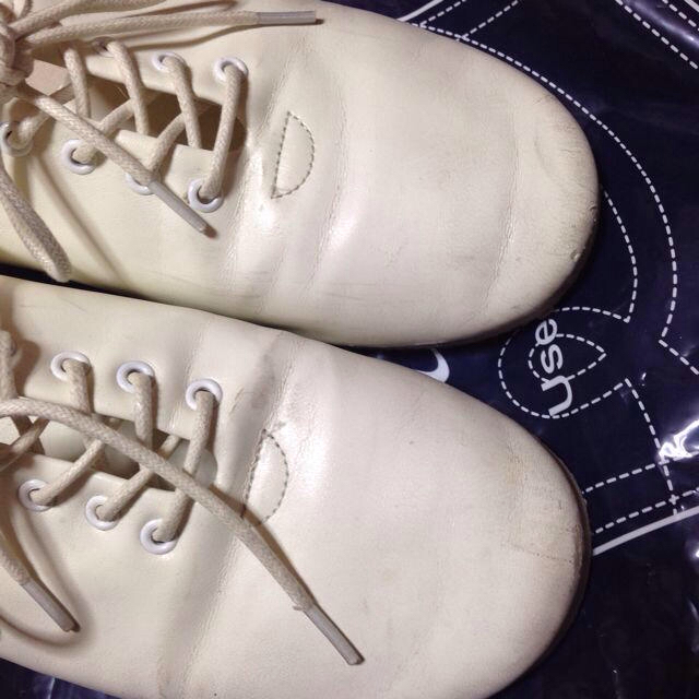白 バレエシューズ レディースの靴/シューズ(スニーカー)の商品写真