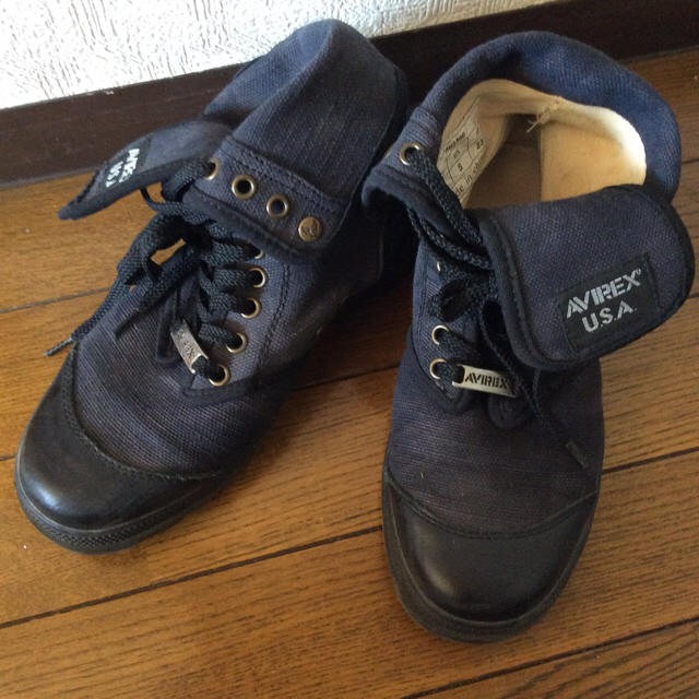 AVIREX(アヴィレックス)のAVIREX☆スコーピオン 黒 23 レディースの靴/シューズ(スニーカー)の商品写真