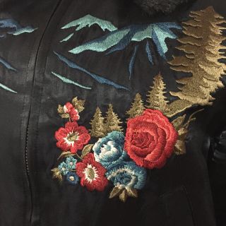 ジェーンマープル　ジャケット　ブルゾン　美品　薔薇　刺繍