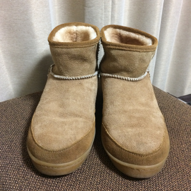 Minnetonka(ミネトンカ)の最終価格！ミネトンカ ムートンブーツ レディースの靴/シューズ(ブーツ)の商品写真