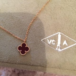 ヴァンクリーフアンドアーペル(Van Cleef & Arpels)のバンクリーフ美品 赤！激安出品(ネックレス)