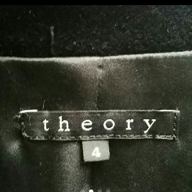 theory(セオリー)の値下げ。Theory黒リボンコート レディースのジャケット/アウター(ロングコート)の商品写真