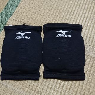 ミズノ(MIZUNO)のミズノバレー膝あて(バレーボール)