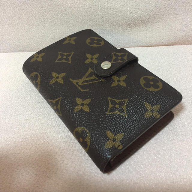 LOUIS VUITTON(ルイヴィトン)の【鑑定済】LOUIS VUITTON  がま口 二つ折り 財布 レディースのファッション小物(財布)の商品写真